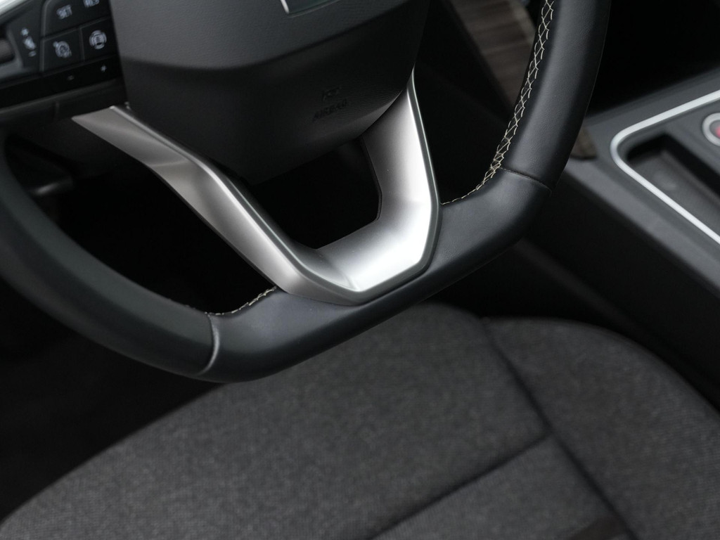 Seat Leon Sportstourer (KKN11H) met abonnement