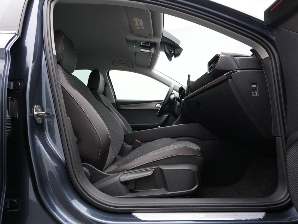 Seat Leon Sportstourer (KKN11H) met abonnement