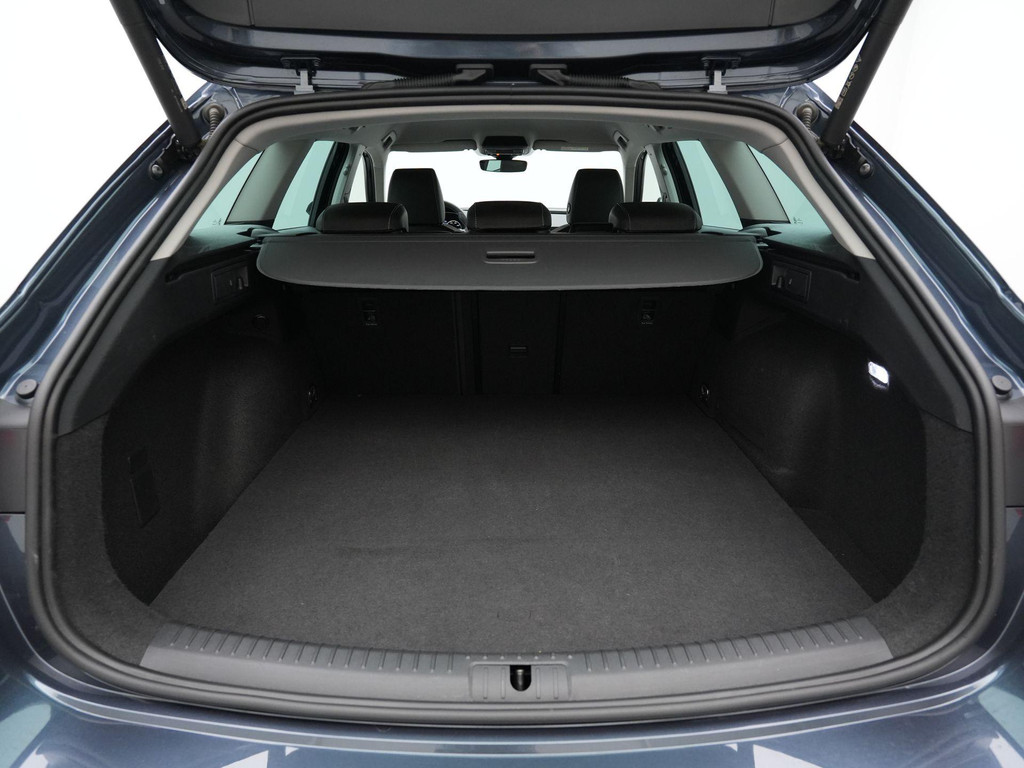 Seat Leon Sportstourer (KKN11H) met abonnement