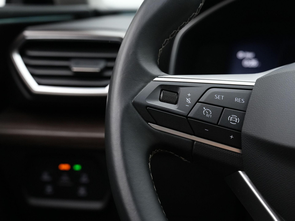 Seat Leon Sportstourer (KKN11H) met abonnement