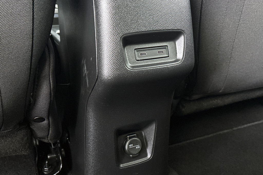 Opel Frontera (JDN63X) met abonnement