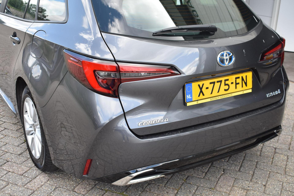 Toyota Corolla Touring Sports (X775FN) met abonnement