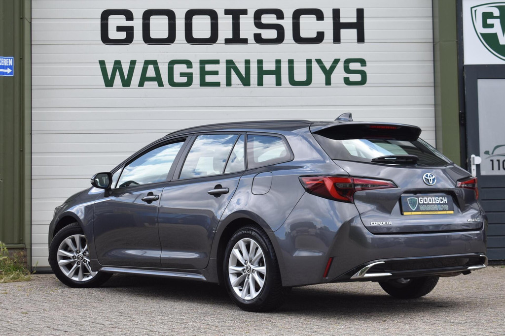 Toyota Corolla Touring Sports (X775FN) met abonnement