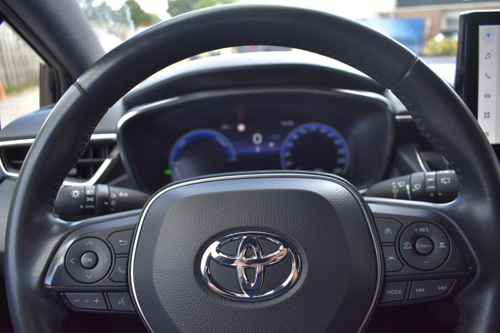 Toyota Corolla Touring Sports (T028VG) met abonnement