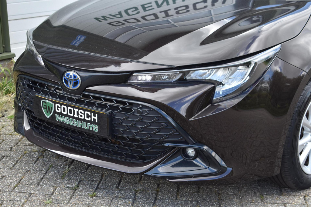 Toyota Corolla Touring Sports (T028VG) met abonnement