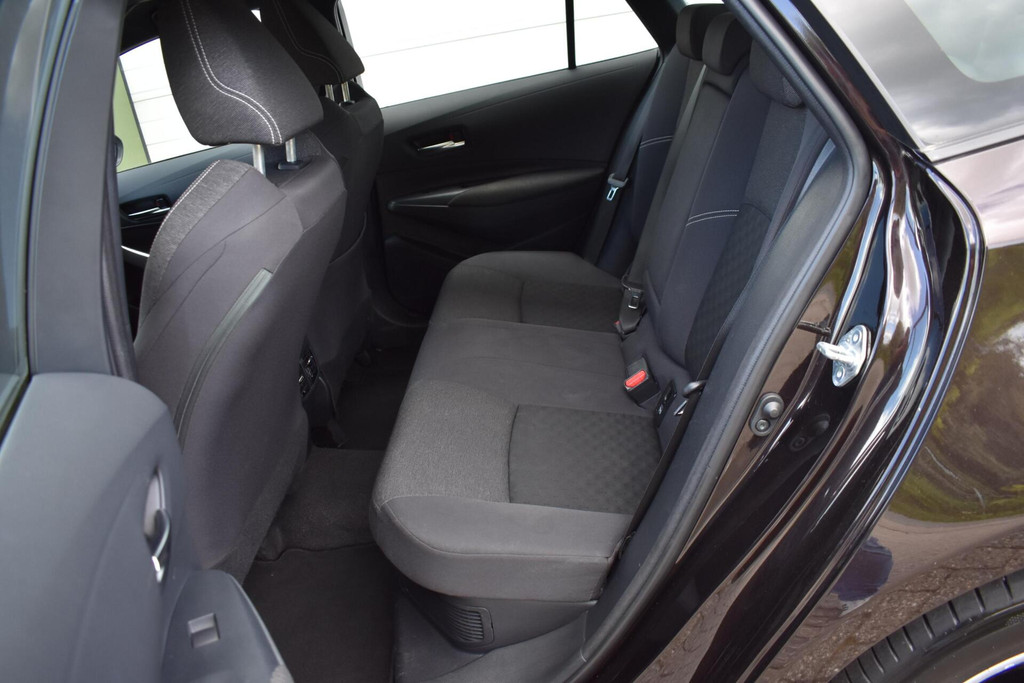 Toyota Corolla Touring Sports (T028VG) met abonnement