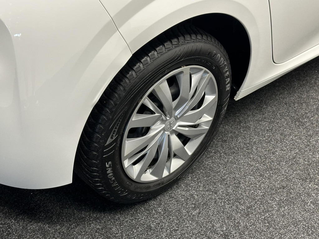 Peugeot 208 (P017TV) met abonnement