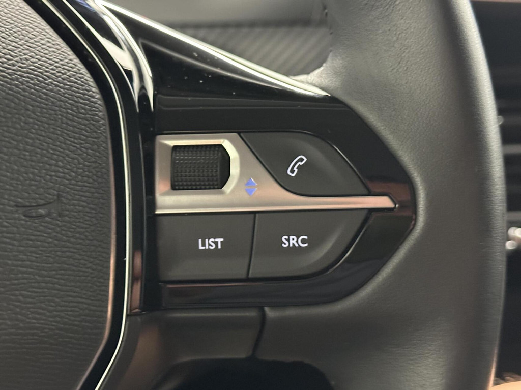 Peugeot 208 (P017TV) met abonnement