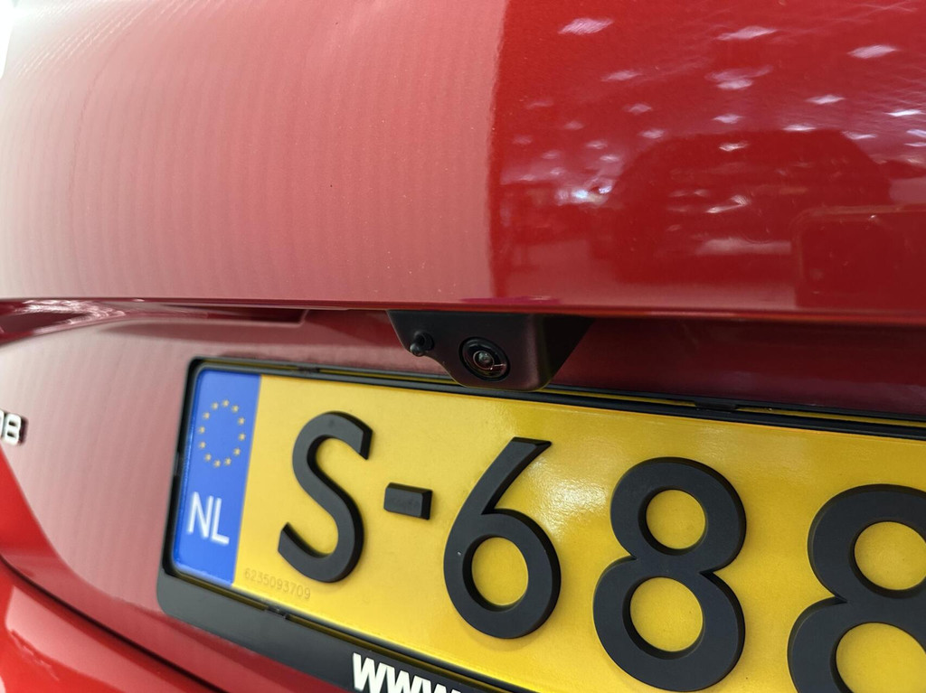 Peugeot 308 (S688KV) met abonnement