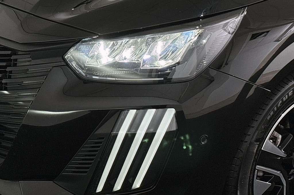 Peugeot 208 (HNT84F) met abonnement