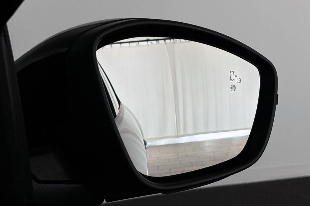 Peugeot 208 (HNT84F) met abonnement
