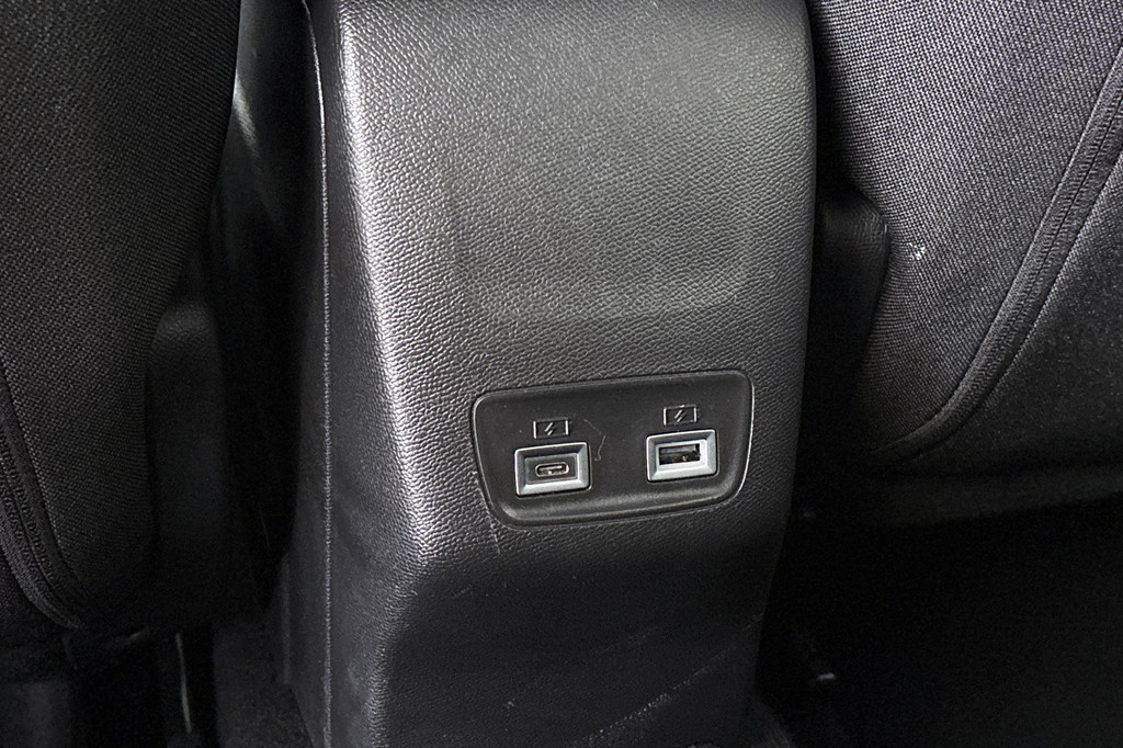 Peugeot 208 (HNT84F) met abonnement