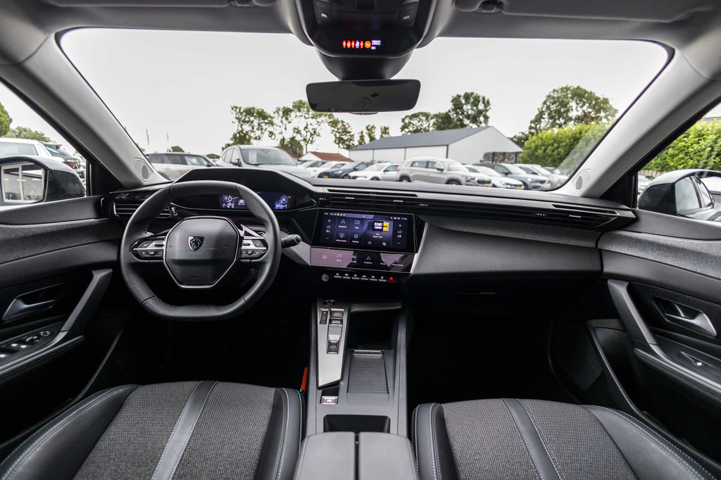 Peugeot 408 (HHD41D) met abonnement