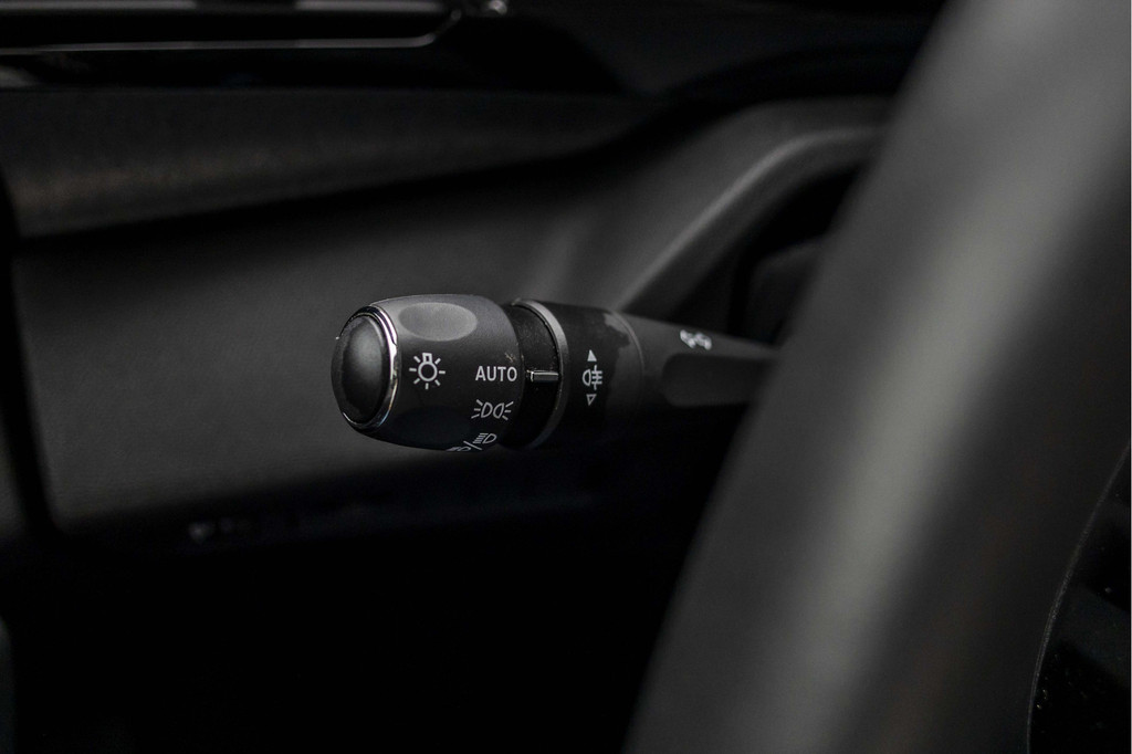 Peugeot 408 (HHD41D) met abonnement
