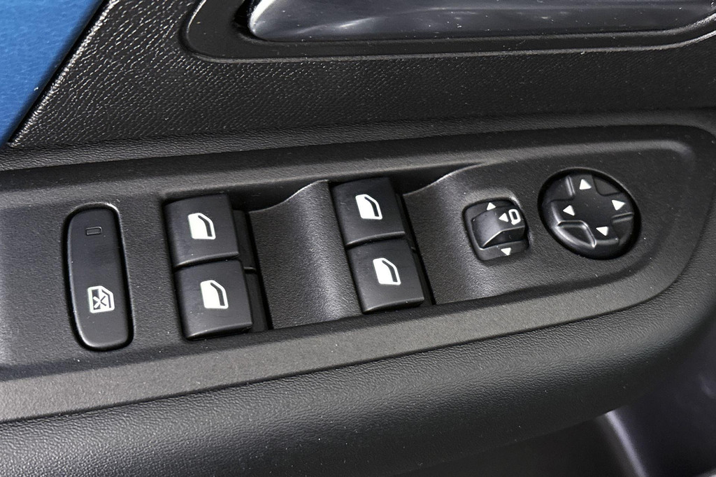 Citroën Ë-C4 (R194BF) met abonnement