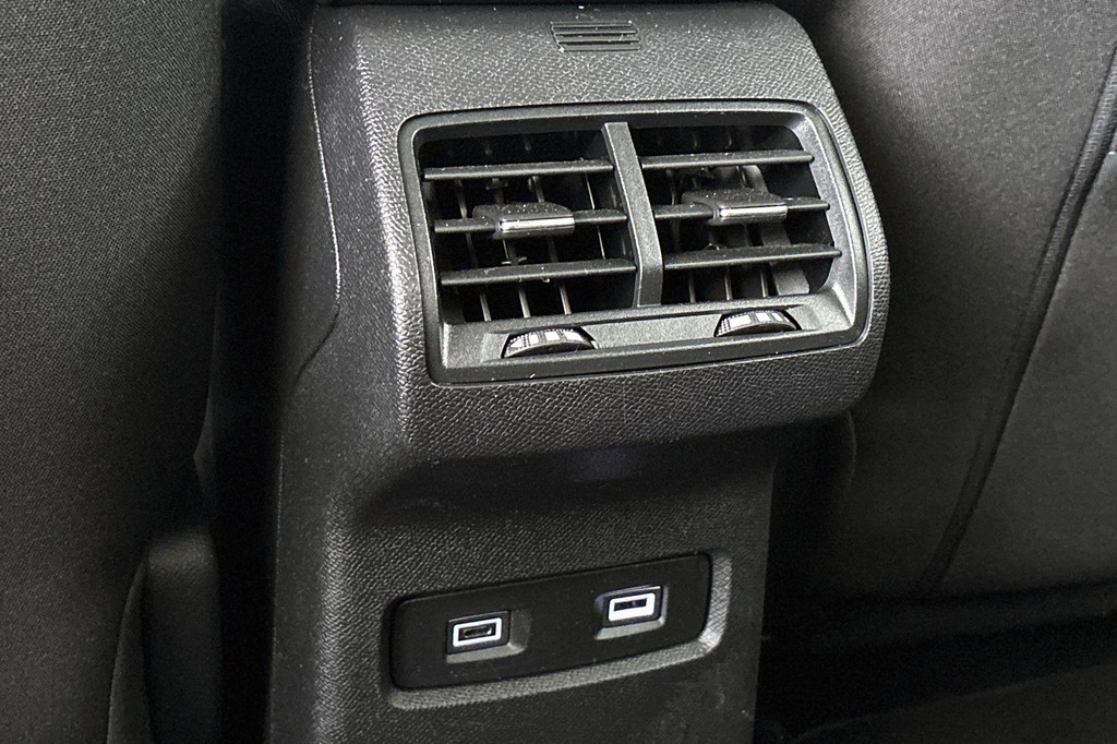 Citroën Ë-C4 (R194BF) met abonnement