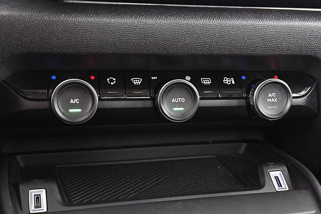 Citroën Ë-C4 (R194BF) met abonnement