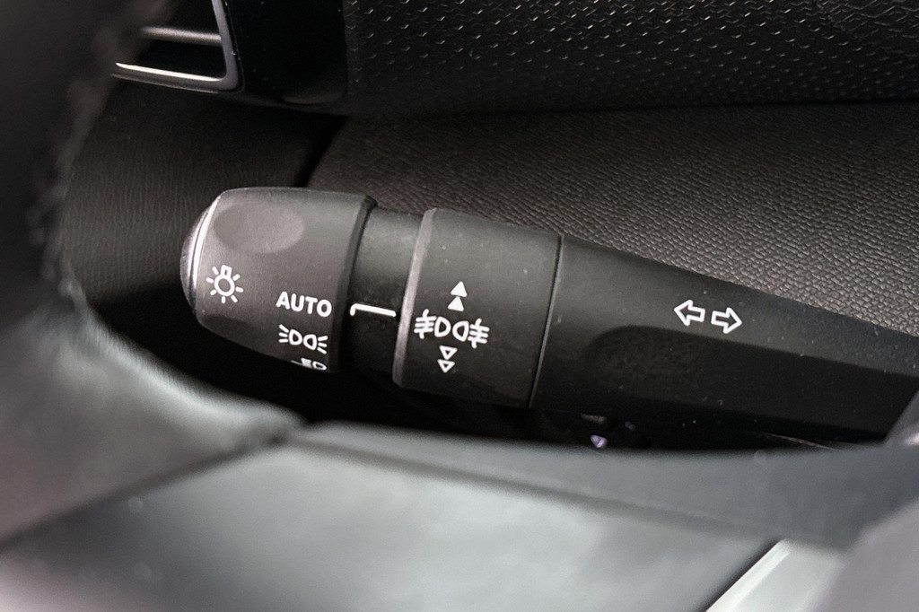 Citroën Ë-C4 (R194BF) met abonnement