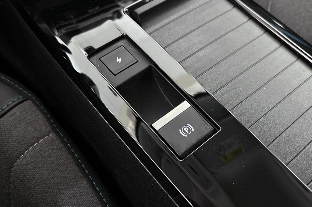 Citroën Ë-C4 (R194BF) met abonnement