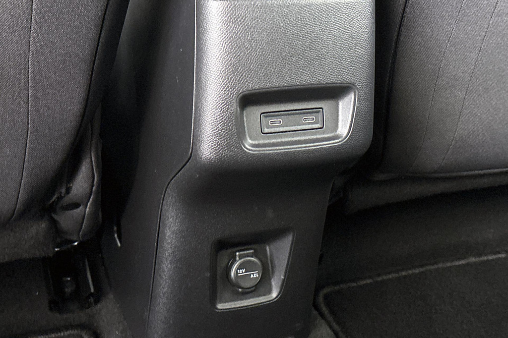 Opel Frontera (JDN64X) met abonnement