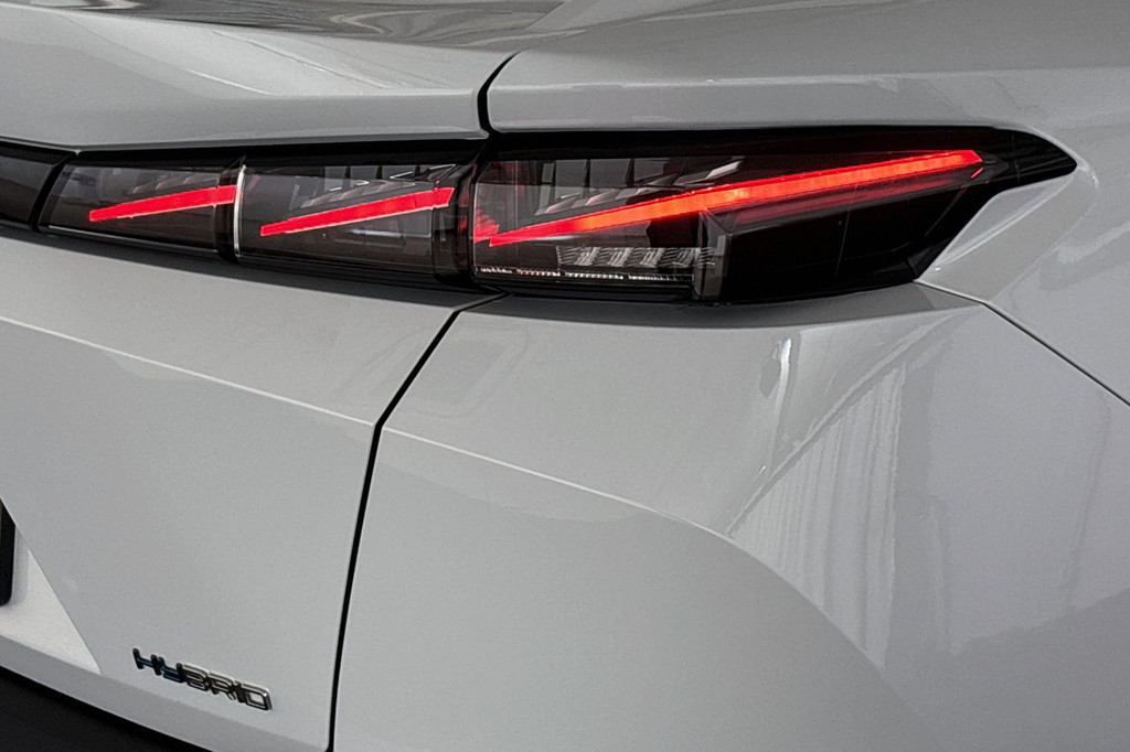 Peugeot 408 (KLB37L) met abonnement