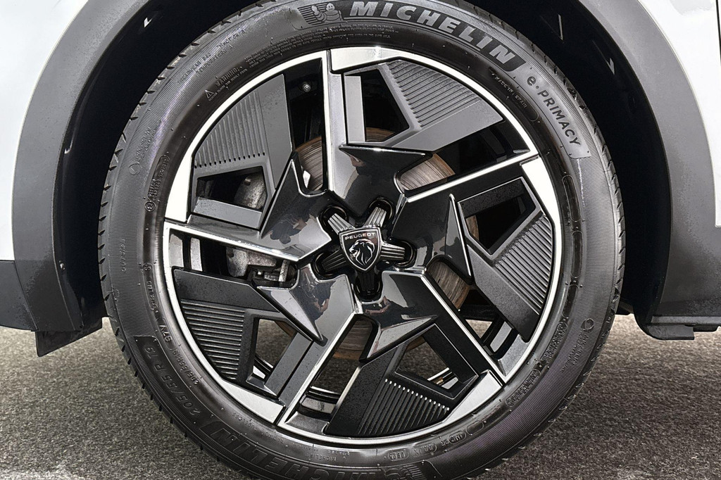 Peugeot 408 (KLB37L) met abonnement