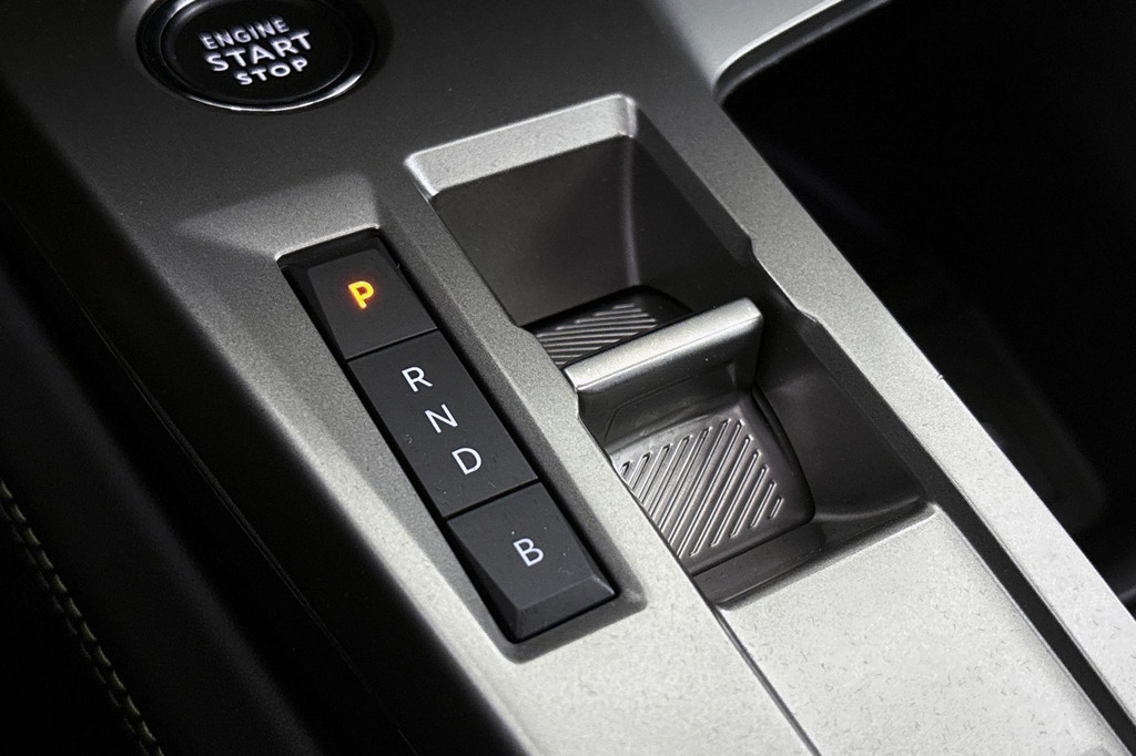 Peugeot 408 (KLB37L) met abonnement