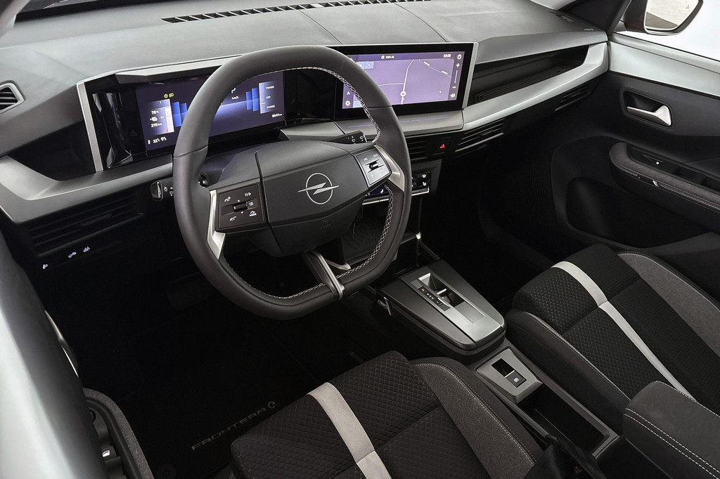 Opel Frontera (JDL76R) met abonnement