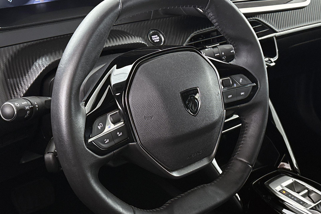 Peugeot e-2008 (T556XB) met abonnement