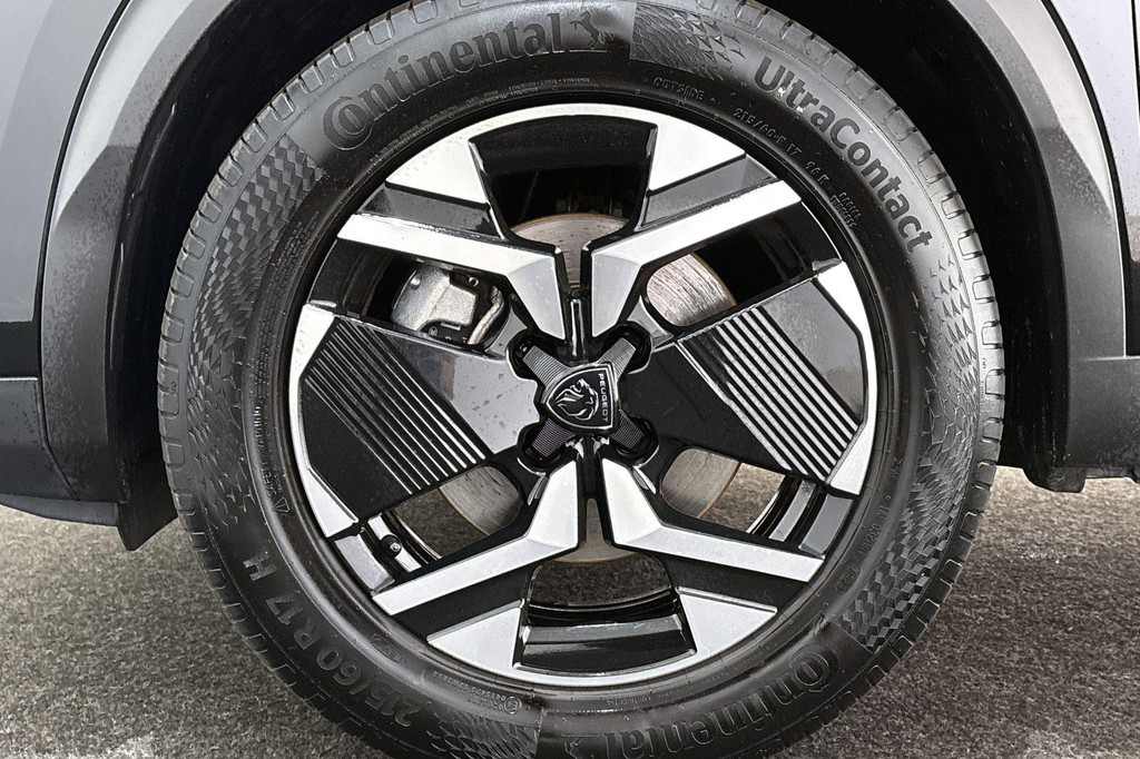 Peugeot e-2008 (T556XB) met abonnement