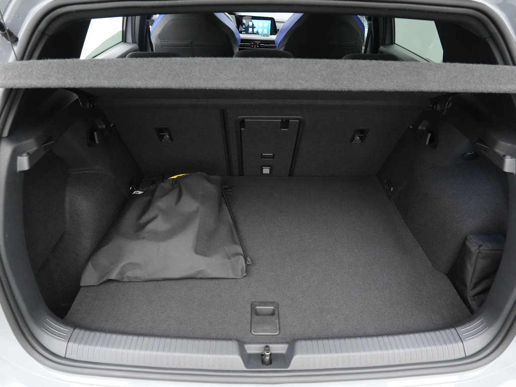 Volkswagen Golf GTE (GSP07R) met abonnement
