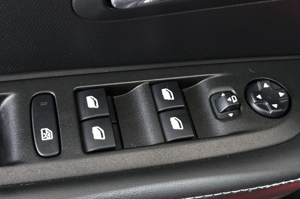 Peugeot 208 (N624PL) met abonnement