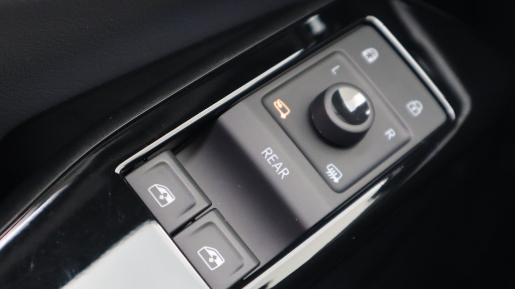 Volkswagen ID.4 (N468NZ) met abonnement