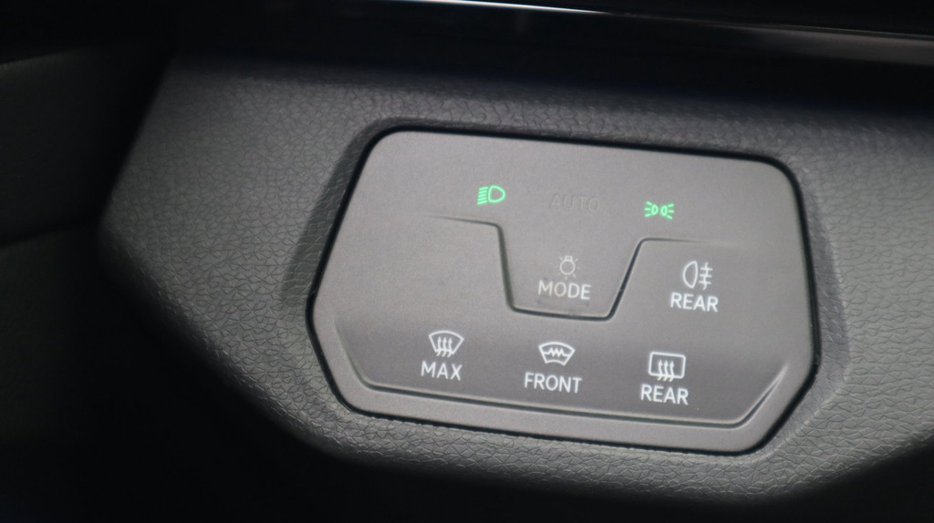 Volkswagen ID.4 (N468NZ) met abonnement
