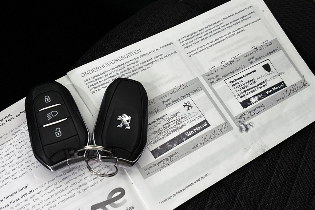 Peugeot e-208 (T650SG) met abonnement