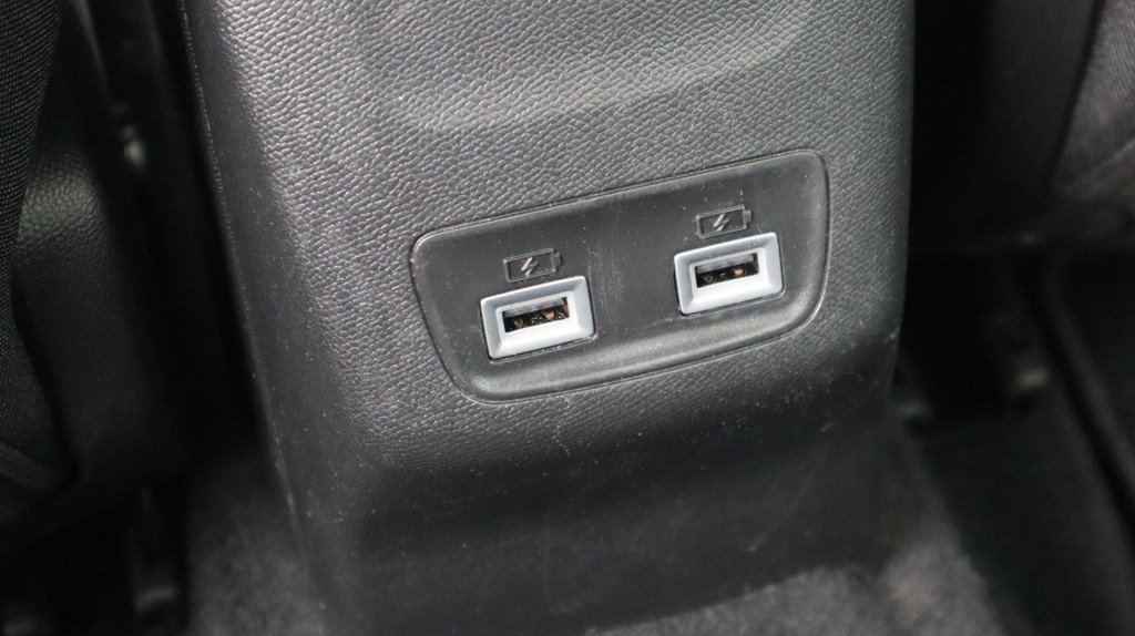 Peugeot e-208 (R804BF) met abonnement