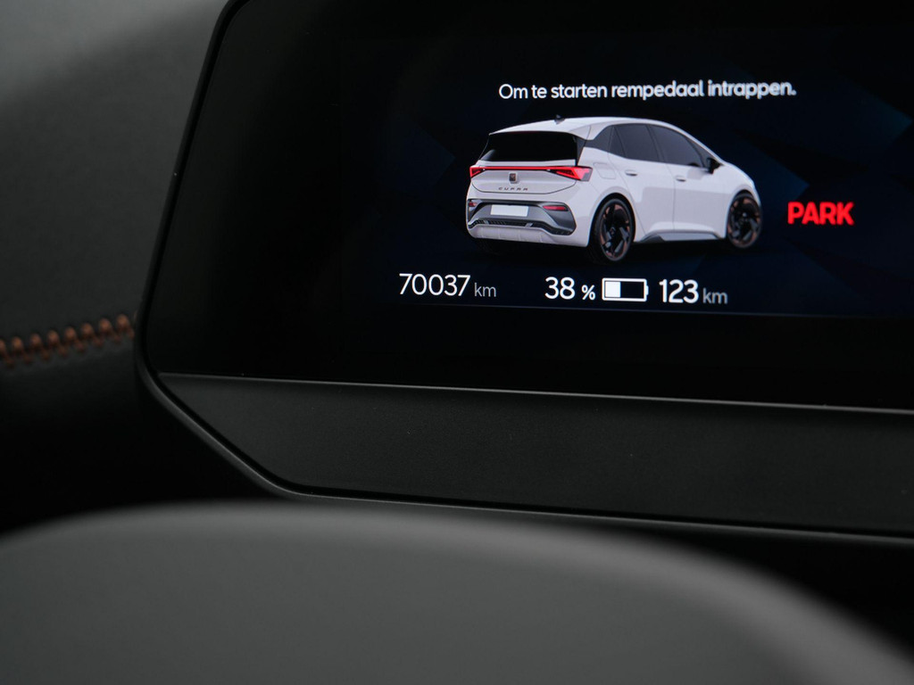 CUPRA Born (P486PS) met abonnement