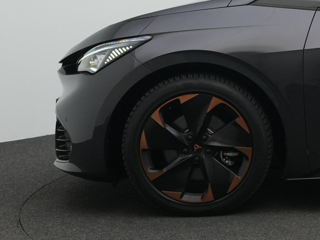 CUPRA Born (P486PS) met abonnement