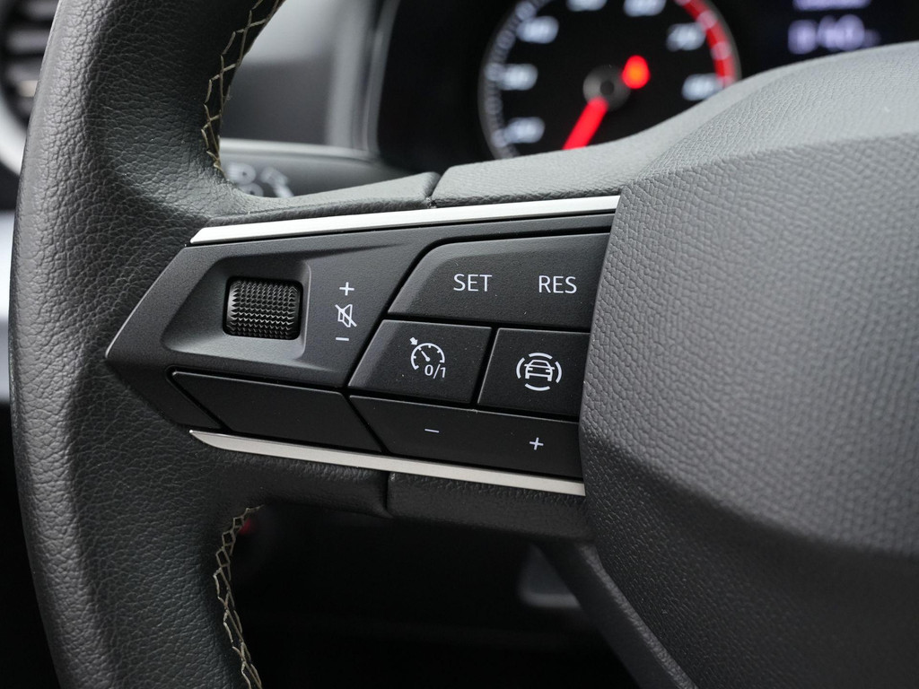 Seat Ibiza (P642JK) met abonnement