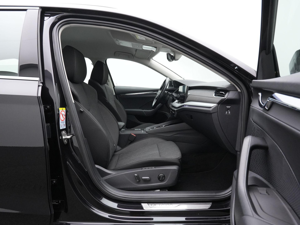 ŠKODA Octavia (KFG64K) met abonnement