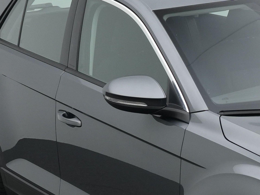 Volkswagen T-Roc (S923BN) met abonnement