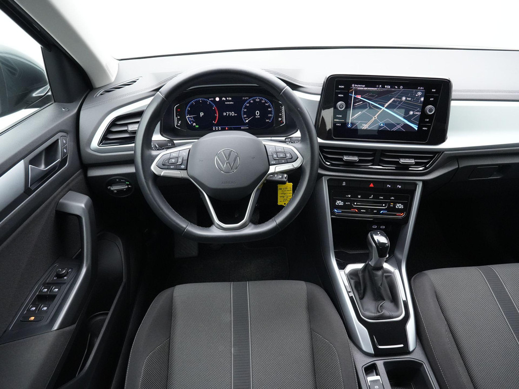 Volkswagen T-Roc (S923BN) met abonnement