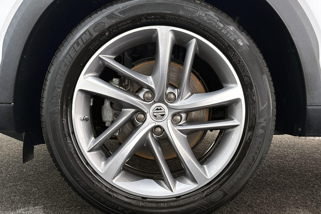 MG EHS (P212NB) met abonnement
