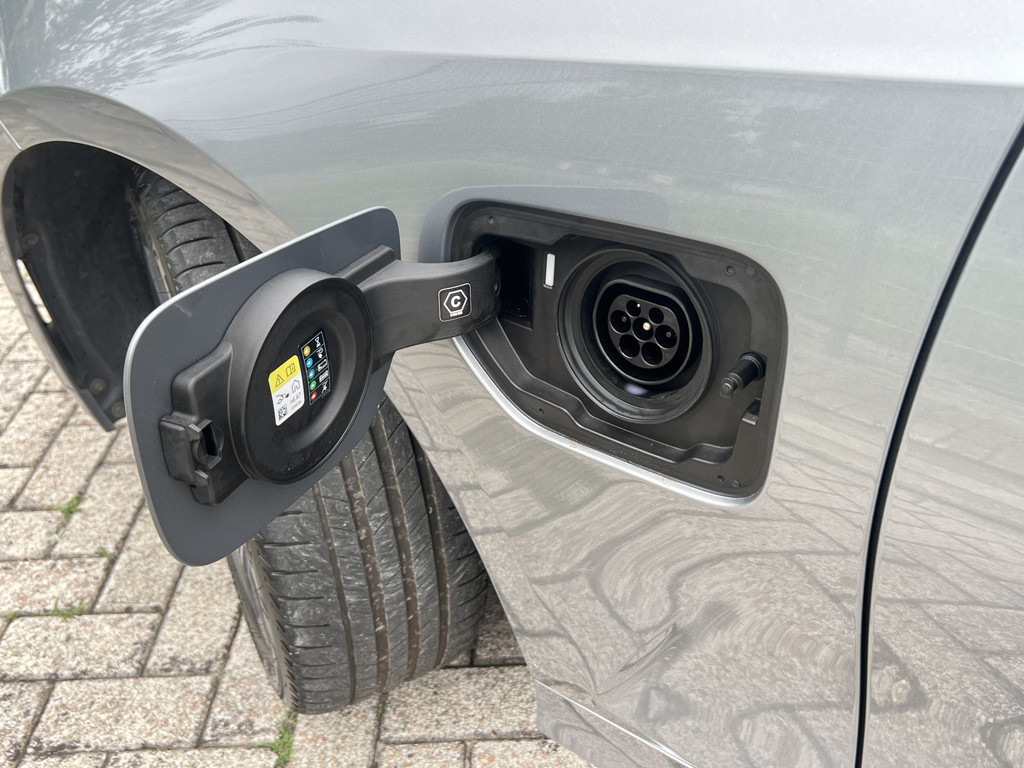 BMW 3 Serie touring (S525XT) met abonnement