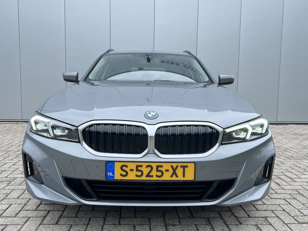 BMW 3 Serie touring (S525XT) met abonnement