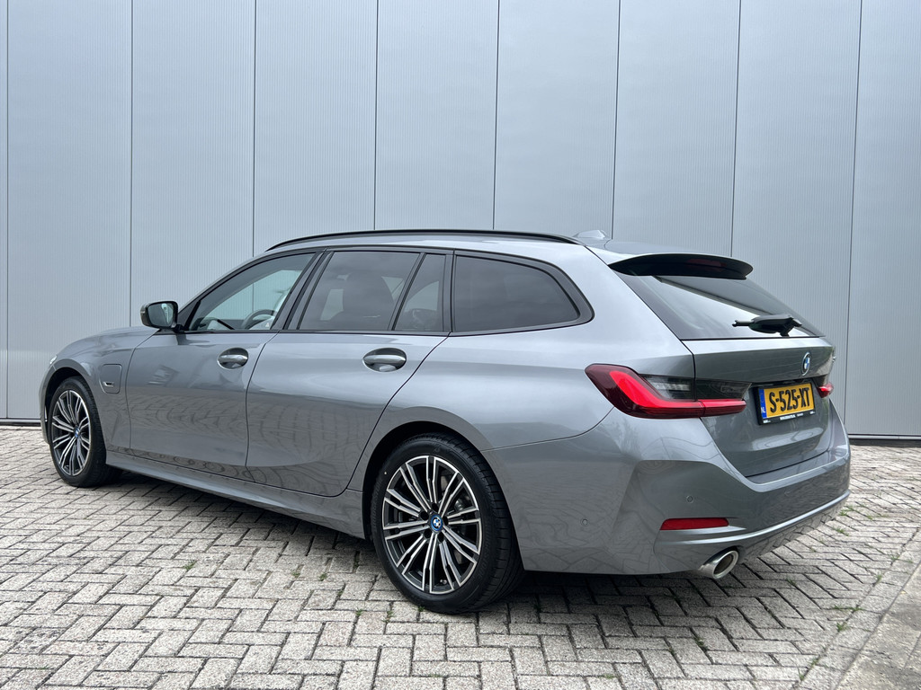 BMW 3 Serie touring (S525XT) met abonnement