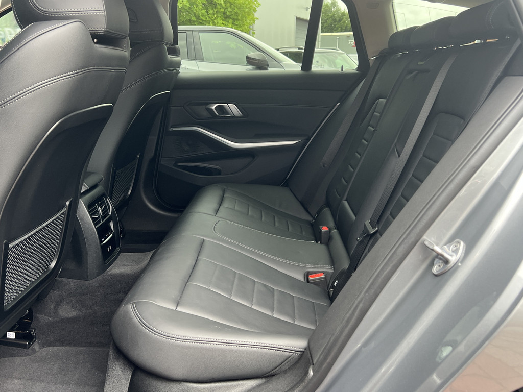 BMW 3 Serie touring (S525XT) met abonnement