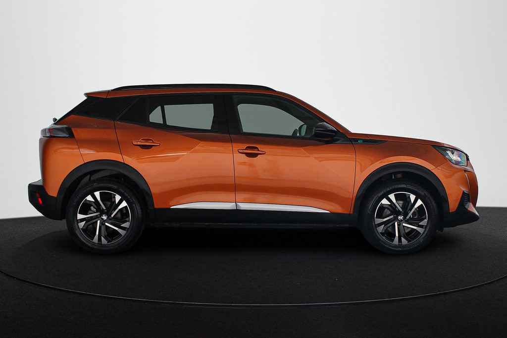 Peugeot e-2008 (T945FJ) met abonnement