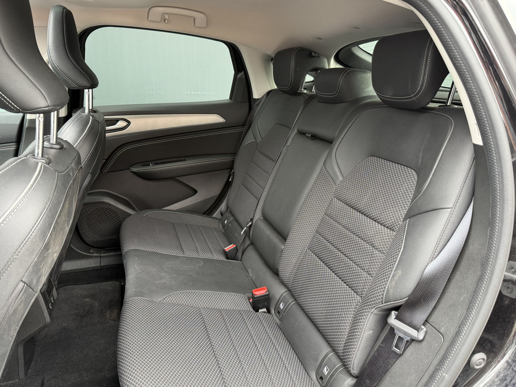 Renault Arkana (P669TK) met abonnement