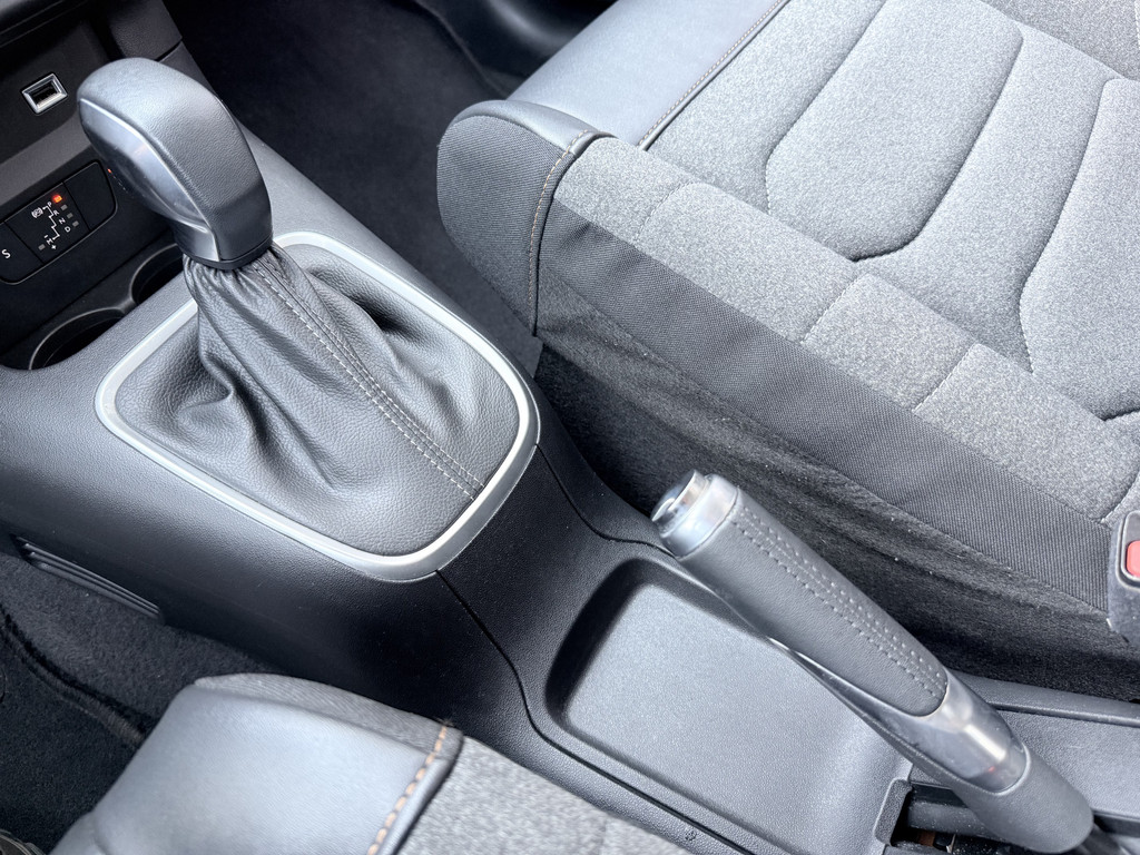 Citroën C3 (J028RB) met abonnement